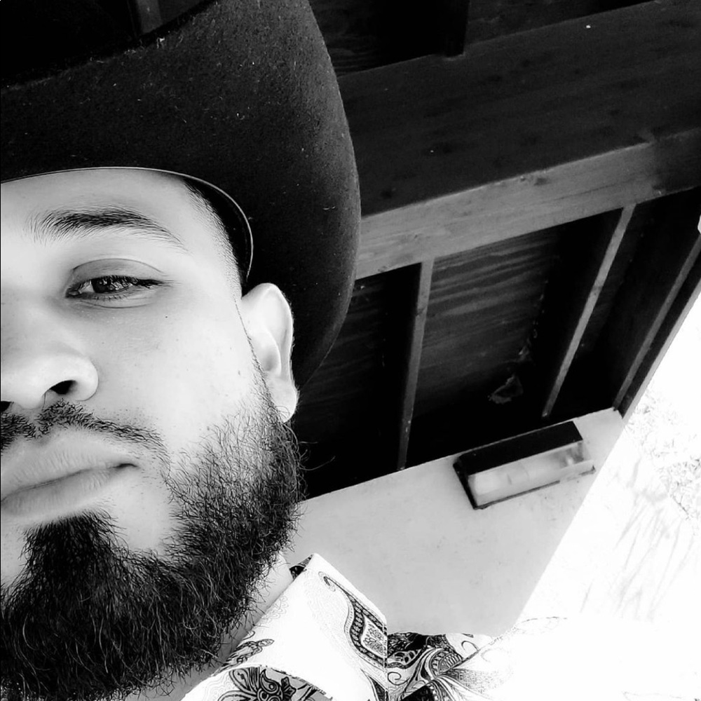 Meet your Posher, Cristian